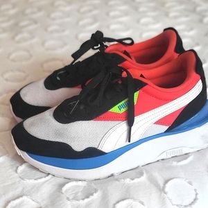 PUMA - WOMENS CRUISE RIDER SHOES